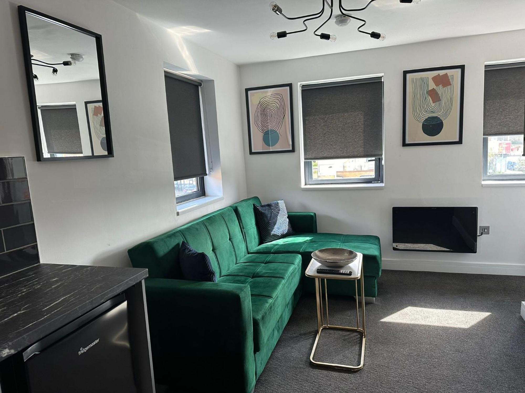 Newark House Premium Apartments With Sofa Beds - Wifi - Free Parking - Perfect For Contractors! Peterborough Exterior foto